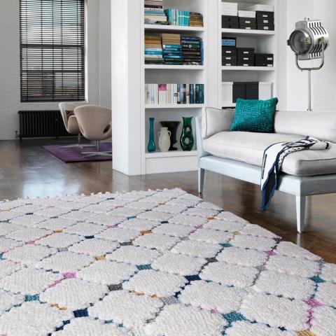 Ariana Criss Cross Moroccan Rugs in AR08 Multi