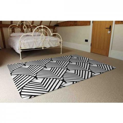 Black Geometric Decoration Designer Rug - Black / 230cm