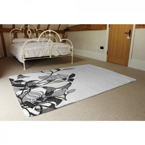 Black  White Flower Illustration Designer Rug - White / 230cm