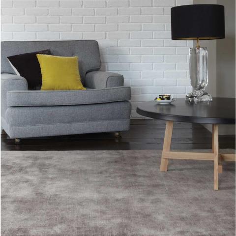 Blade Plain Rugs in Silver