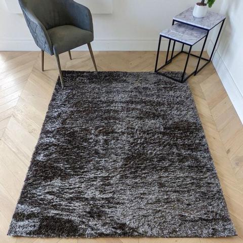 Charcoal Low Pile Polyester Shaggy Rug - Lush - Grey / 150cm