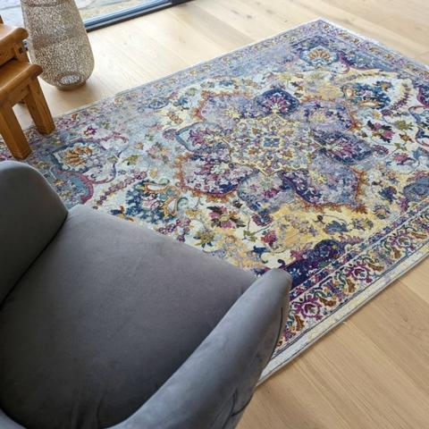 Colourful Traditional Oriental Rug - Capella - Blue / 150cm