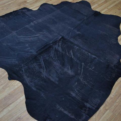 Cowhide Rug MER140512 in Black