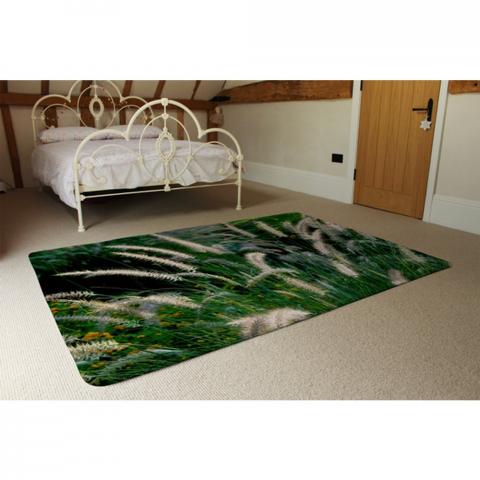 Decorative Cat Tail Grass Growing Along A Walkway Designer Rug - Green / 230cm