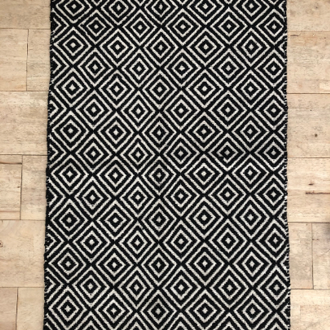 Diamond Weave Cotton Handloom Rug 60 x 90cm - Black