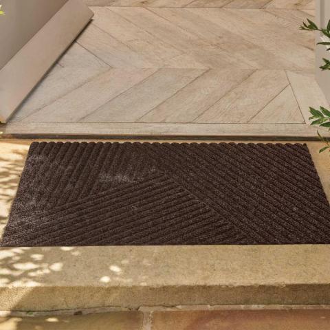 Dune Stripes Scraper Doormats in Dark Brown