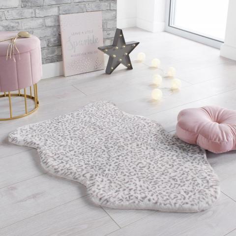 Fun Faux Fur Leopard Rug in Black White