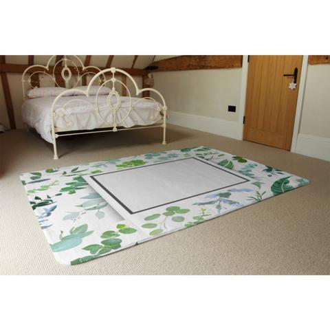 Green Leaves Designer Rug - Green / 230cm