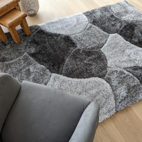 Grey Carved Pebbles Shaggy Rug - Verge - Grey / 150cm