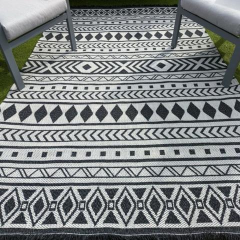 Grey Tribal Flatweave Outdoor Rug - Gala - Grey / 160cm