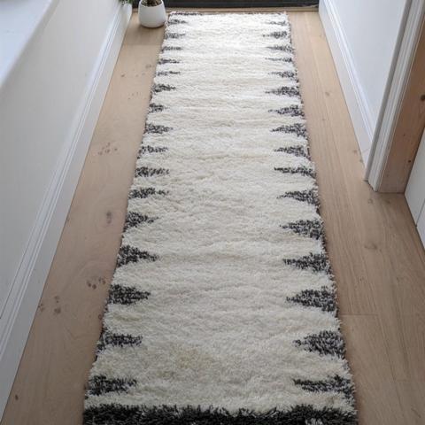 Ivory Thick 4cm Tribal Shaggy Rug - Ivory / 240cm