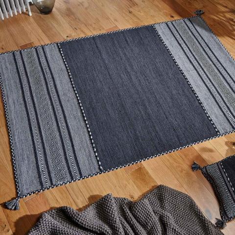 Kelim Rugs in Charcoal