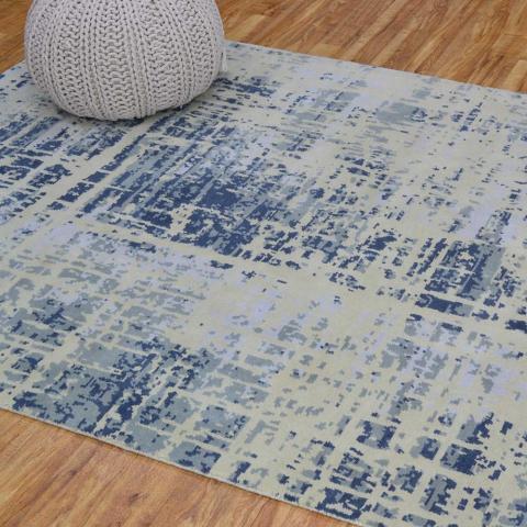 Lila Rug in Grey