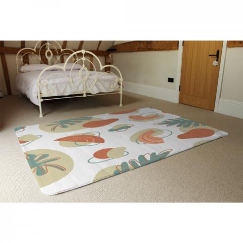 Line Art And Botanical Elements Designer Rug - Green / 230cm