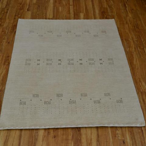 Lori Wool Rugs in Cream