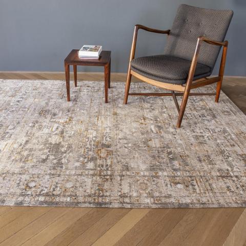 Louis De Poortere Ushak Rugs 8884 in Suleiman Grey