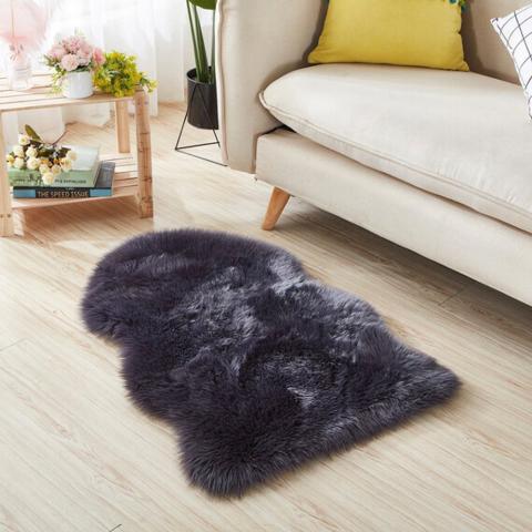 Luxury Faux Fur Rug - Black