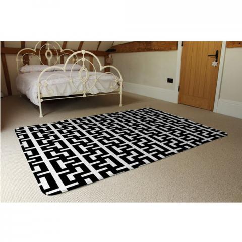 Maze Designer Rug - Black / 230cm