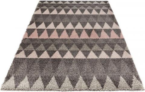 Mint Rugs Triangle