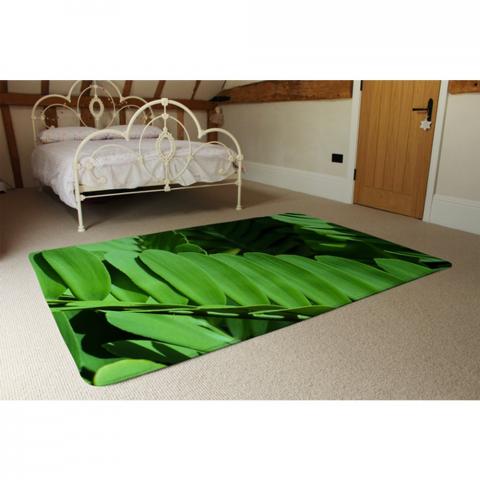 Natural Dark Green Leaves, Long Slender Green Leaves Designer Rug - Green / 230cm