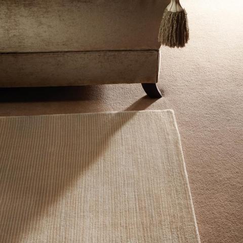 Orient Shaggy Wool Rugs in Oyster