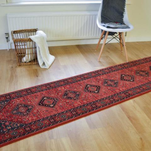 Royal Kashqai Hallway Runners 4345 300 in Red