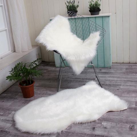 Shag Faux Sheepskin Fluffy Irregular Rug - White / 900G