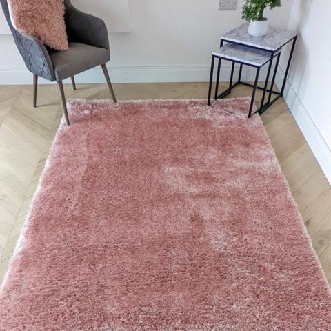 Shimmering Pink Shaggy Rug - Blush