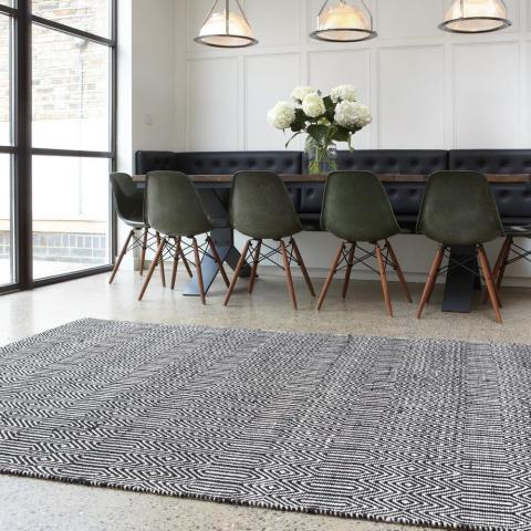 Sloan Rugs in Black