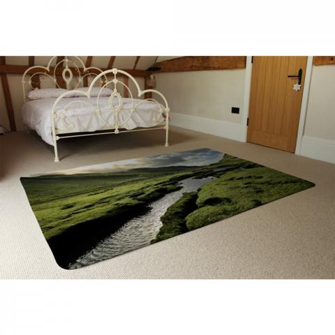 Spring In Scotland Valley Designer Rug - Green / 230cm