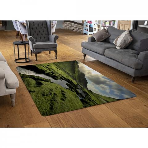 Spring In Scotland Valley Designer Rug - Green / 110cm