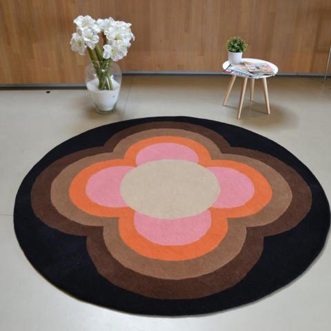 Sunflower Rugs 60005 in Pink by Orla Kiely