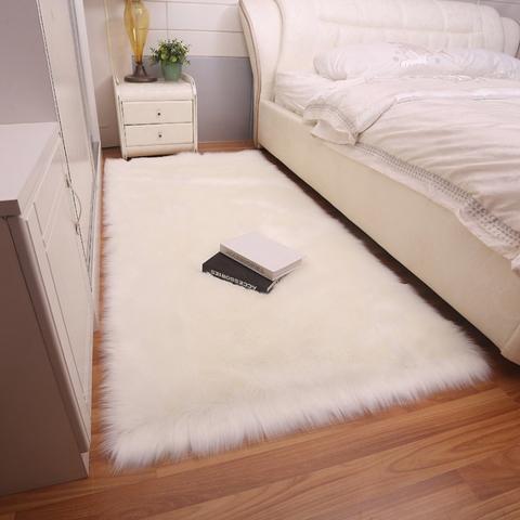 Super Soft Rectangle Shaggy Room Carpet - White / 120cm