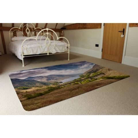 The Glenfinnan Viaduct Designer Rug - Green / 230cm