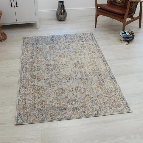 VE08 Faded Floral Rug 