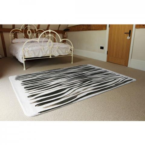 Zebra Stripes Designer Rug - Black / 230cm